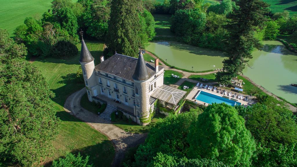 Chateau Les Vallees Bed & Breakfast Tournon-Saint-Pierre Exterior photo